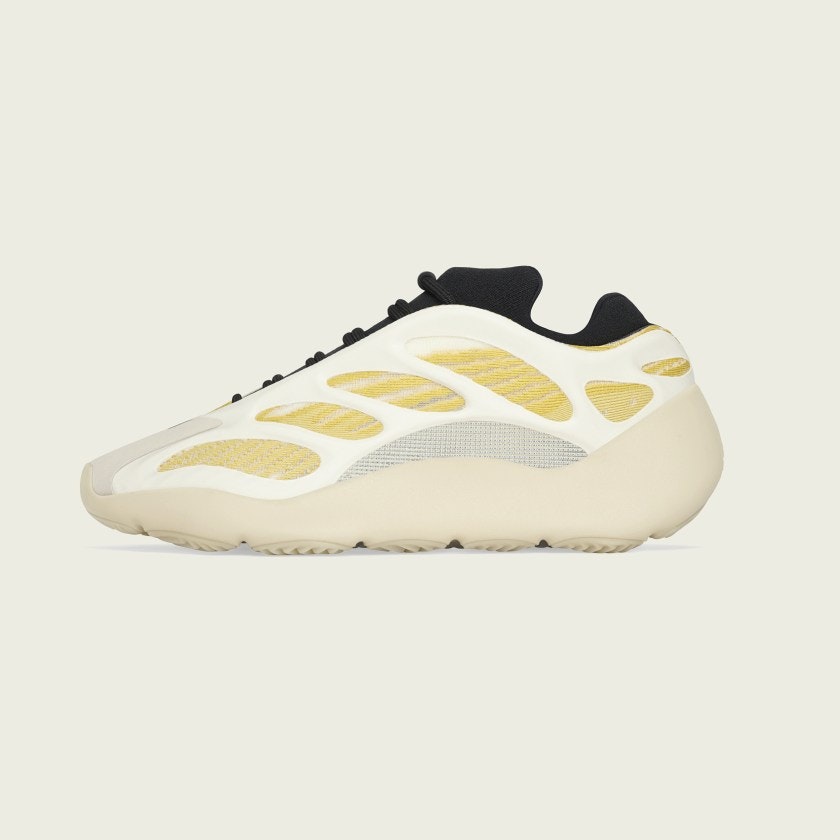 adidas Yeezy 700 V3 “ Safflower”