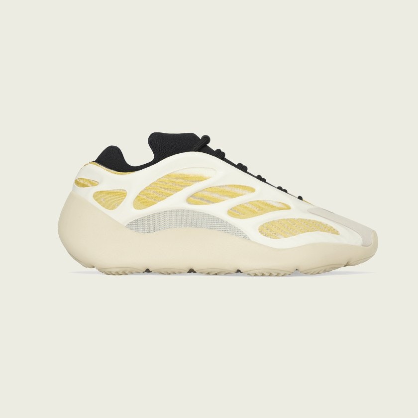 adidas Yeezy 700 V3 “ Safflower”