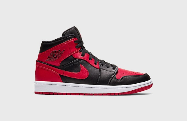 Air Jordan 1 Mid "Banned"