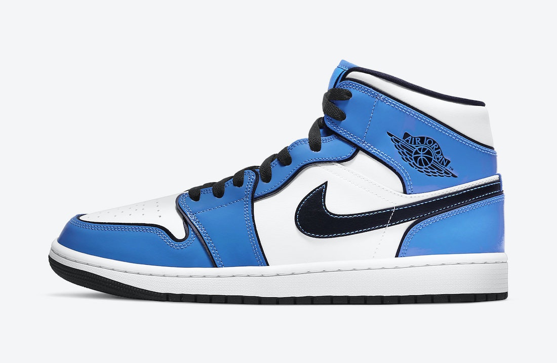 Air Jordan 1 Mid SE “Signal Blue”