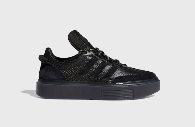 IVY Park x adidas Sleek Super 72 "Core Black" IVY Park x adidas Sleek Super 72 "Core Black"