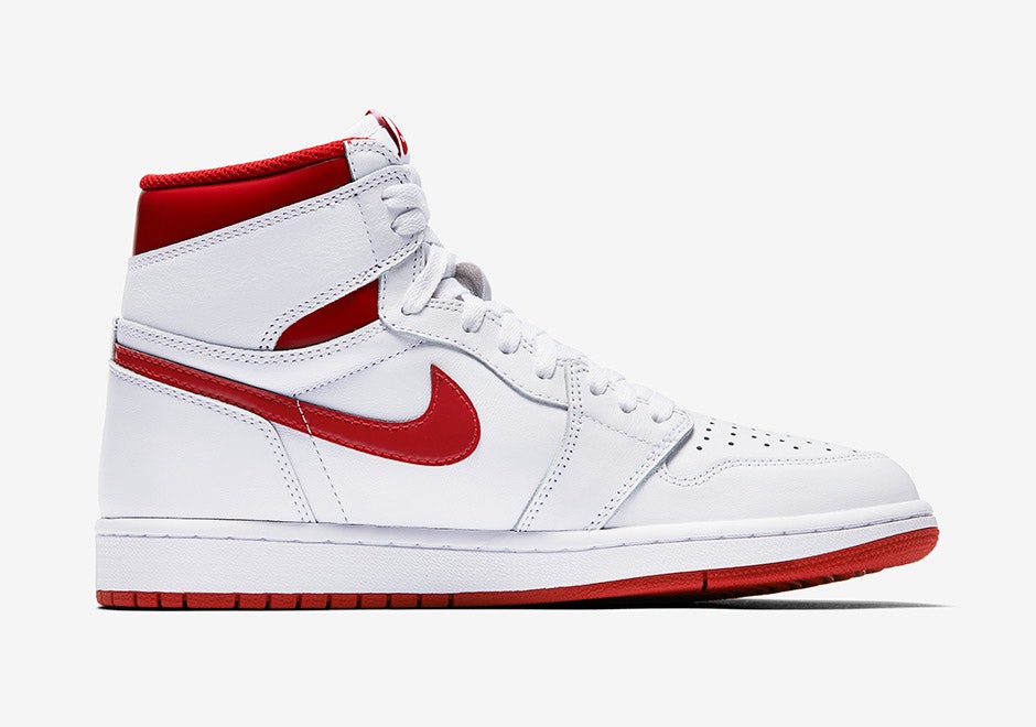 Air Jordan 1 High Retro “Metallic Red”