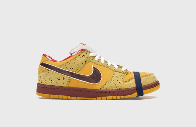 Nike SB Dunk Low "Yellow Lobster"