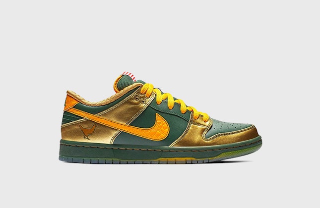 Doernbecher x Nike SB Dunk Low "Metallic Gold"