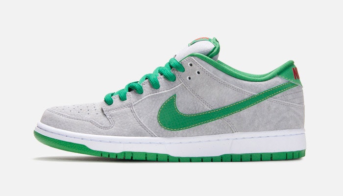 Nike SB Dunk Low "Medusa"