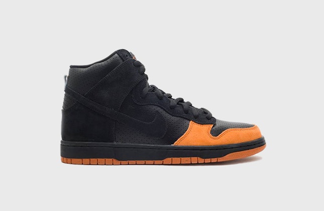 Nike SB Dunk High "Black Solar Orange"