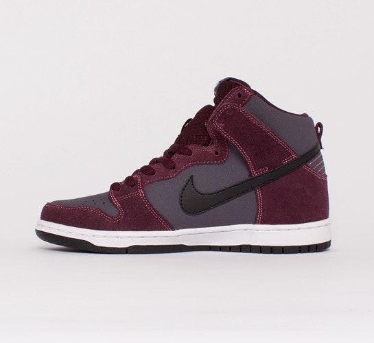 Nike SB Dunk High "Deep Burgundy Gridiron"