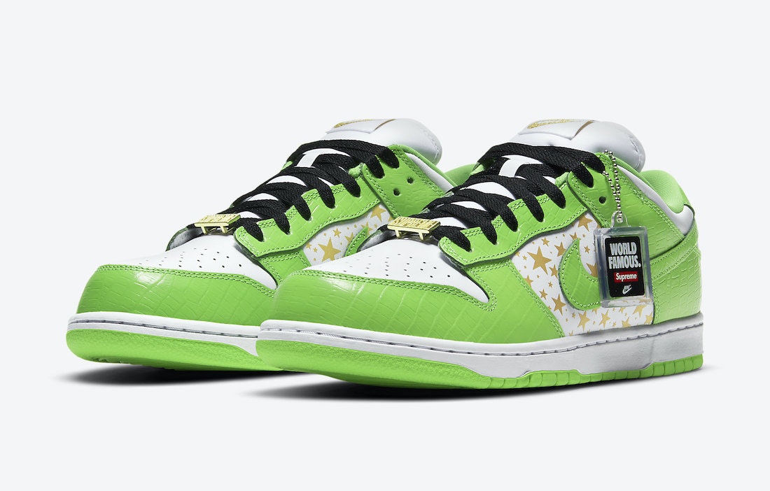 Supreme x Nike SB Dunk Low "Mean Green"