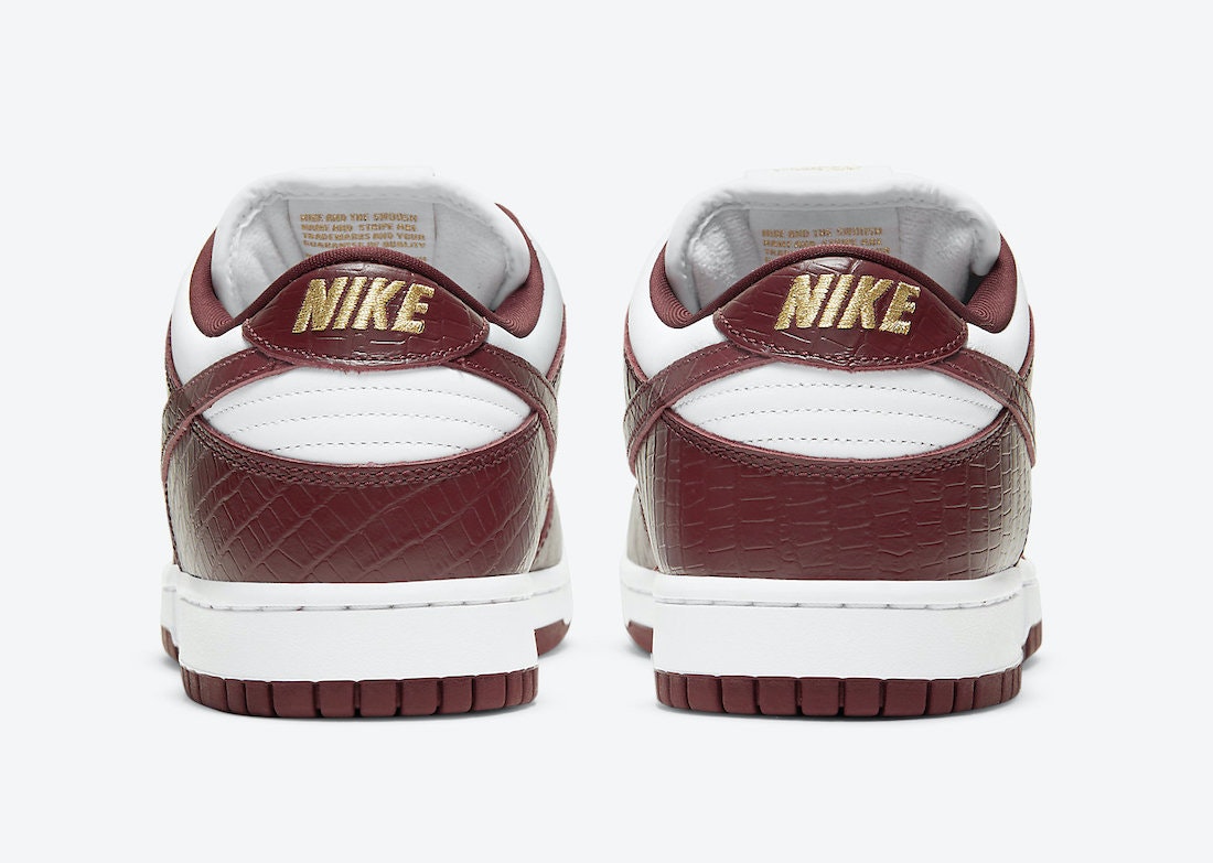 Supreme x Nike SB Dunk Low "Barkroot Brown"