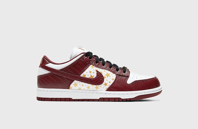 Supreme x Nike SB Dunk Low "Barkroot Brown" Supreme x Nike SB Dunk Low "Barkroot Brown"