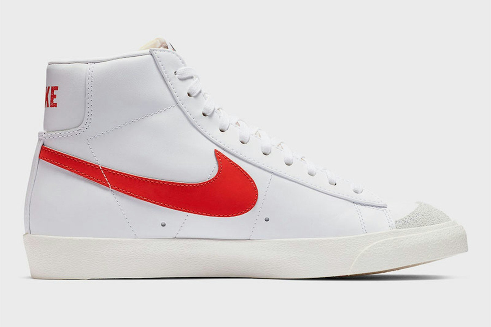 Nike Blazer Mid '77 Vintage "Habanero Red"