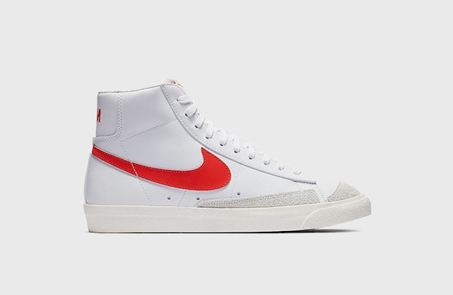 Nike Blazer Mid '77 Vintage "Habanero Red"