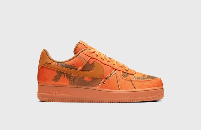 Realtree x Nike Air Force 1 '07 LV8 "Orange Camo"