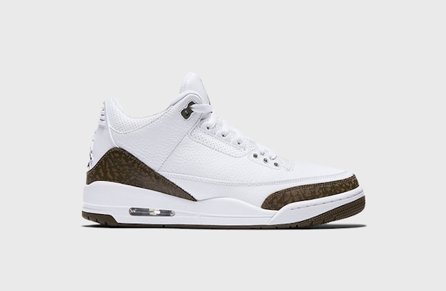 Air Jordan 3 Retro "Mocha"