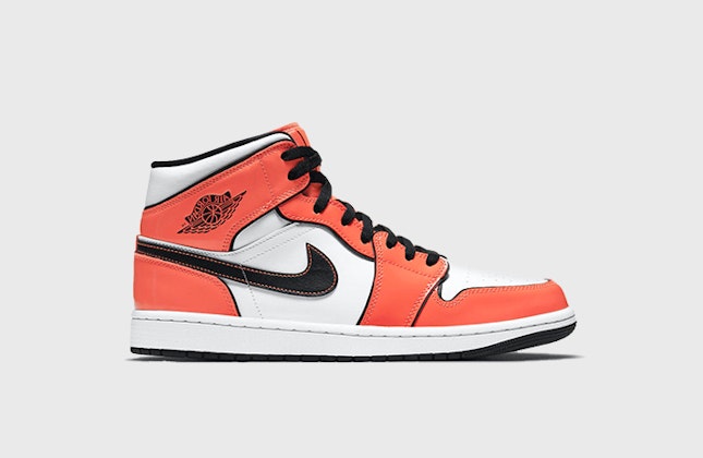 Air Jordan 1 Mid SE "Turf Orange"