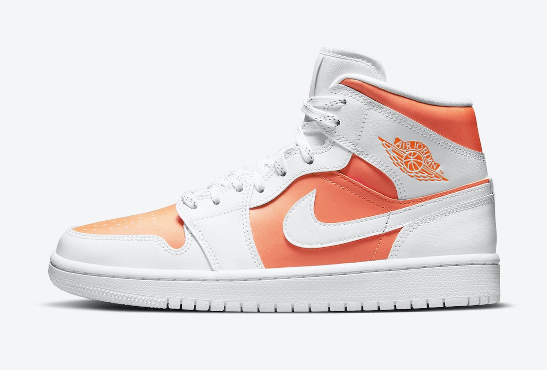 Air Jordan 1 Mid SE “Bright Citrus”