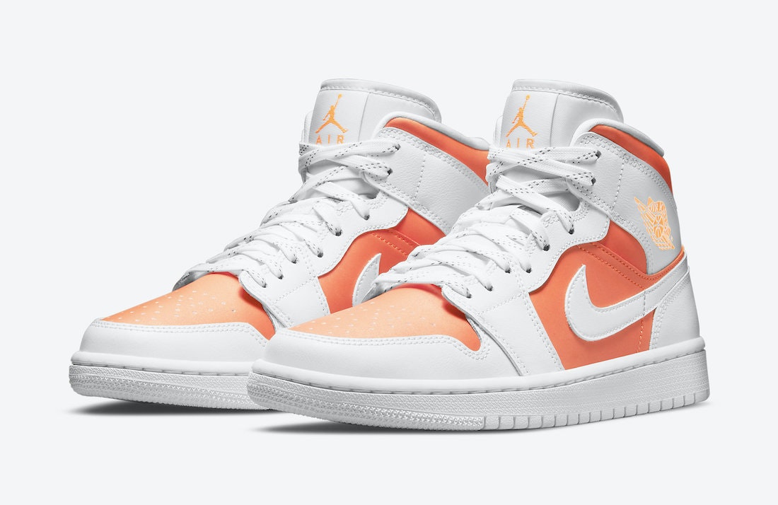 Air Jordan 1 Mid SE “Bright Citrus”