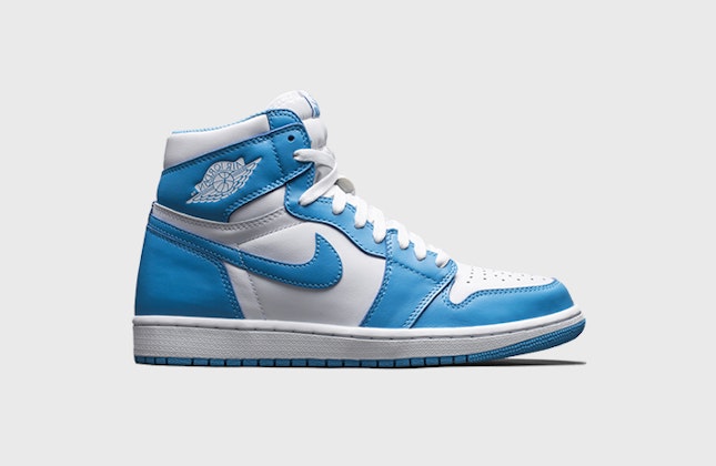 Air Jordan 1 Retro High OG “UNC”