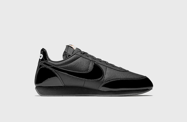 Comme des Garçons x Nike Night Track "Core Black"