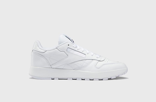 Maison Margiela x Reebok Project 0 CL "Triple White" Maison Margiela x Reebok Project 0 CL "Triple White"