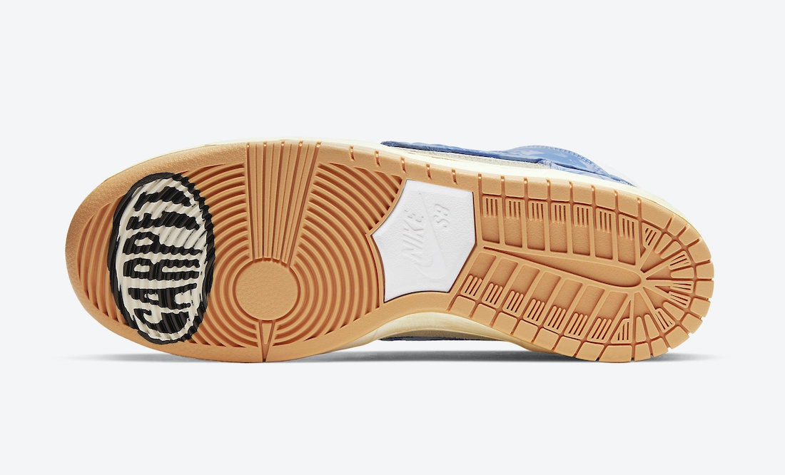 Carpet Company x Nike SB Dunk High "Royal Pulse"