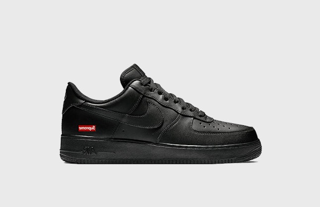 Supreme x Nike Air Force 1 Low "Triple Black"