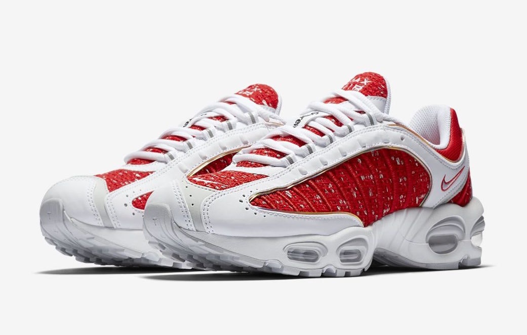 Supreme x Nike Air Max Tailwind 4 "University Red"