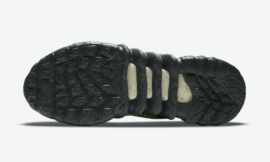 Nike Space Hippie 01 “Black Volt”