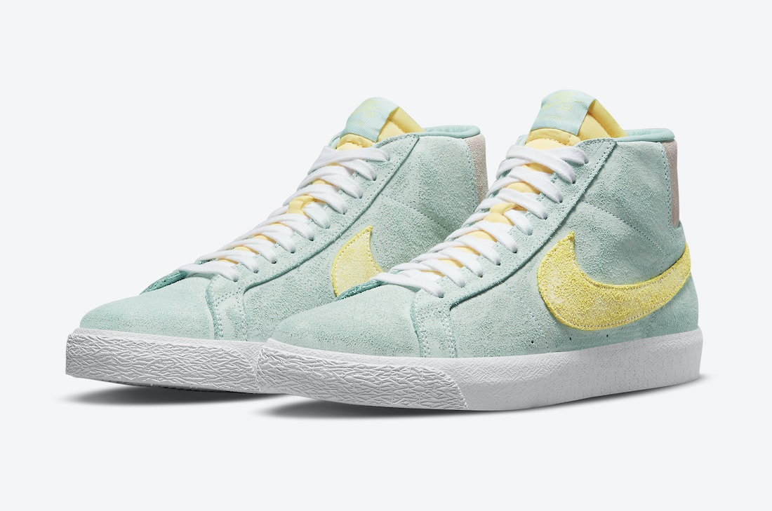 Nike SB Blazer Mid “Light Dew”