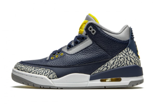 Air Jordan 3 Retro "Michigan"