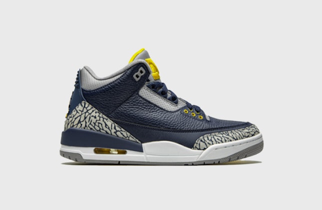 Air Jordan 3 Retro "Michigan" Air Jordan 3 Retro "Michigan"