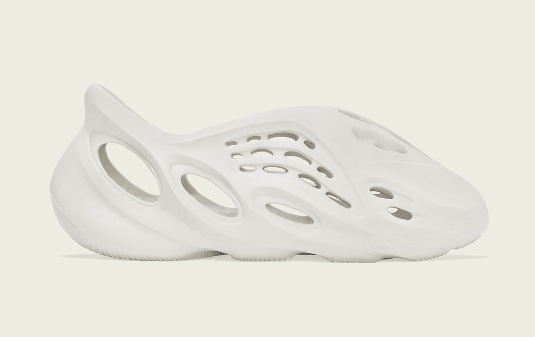 adidas Yeezy Foam Runner “Sand”