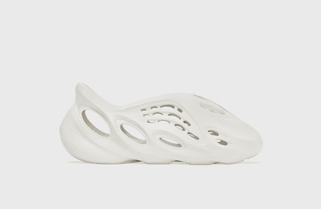 adidas Yeezy Foam Runner “Sand”