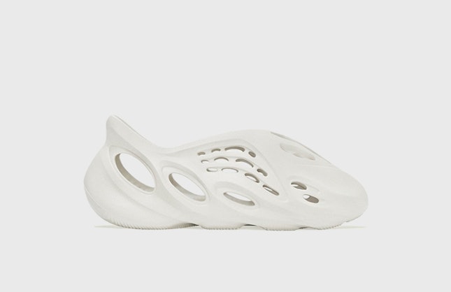 adidas Yeezy Foam Runner “Sand”