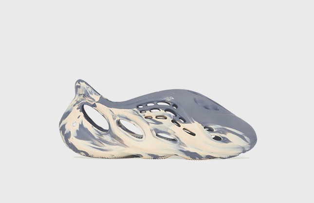 adidas Yeezy Foam Runner “MXT Moon Grey”