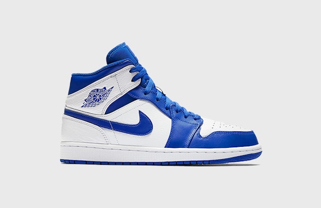 Air Jordan 1 Mid “Hyper Royal”
