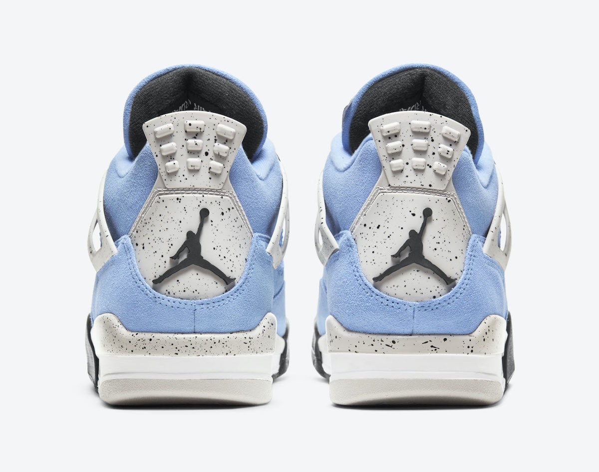 Air Jordan 4 Retro "University Blue"