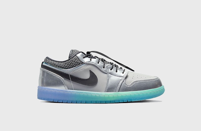 Air Jordan 1 Low SE "Gradient Soles"