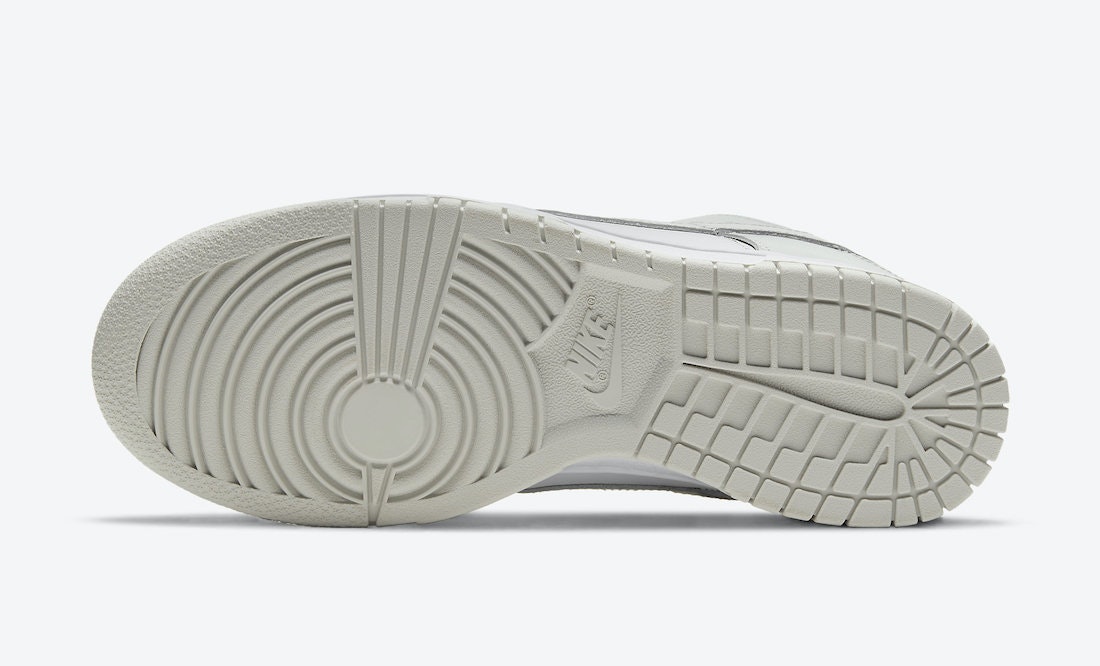 Nike Dunk Low "Photon Dust"