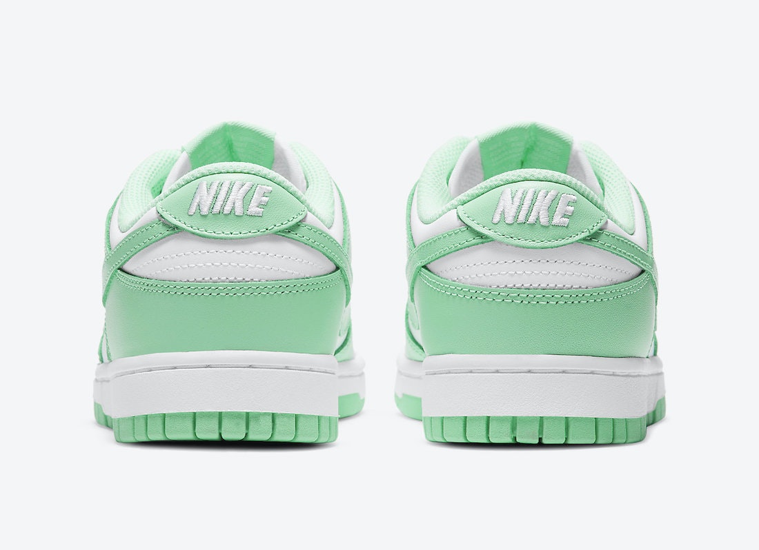 Nike Dunk Low "Green Glow"