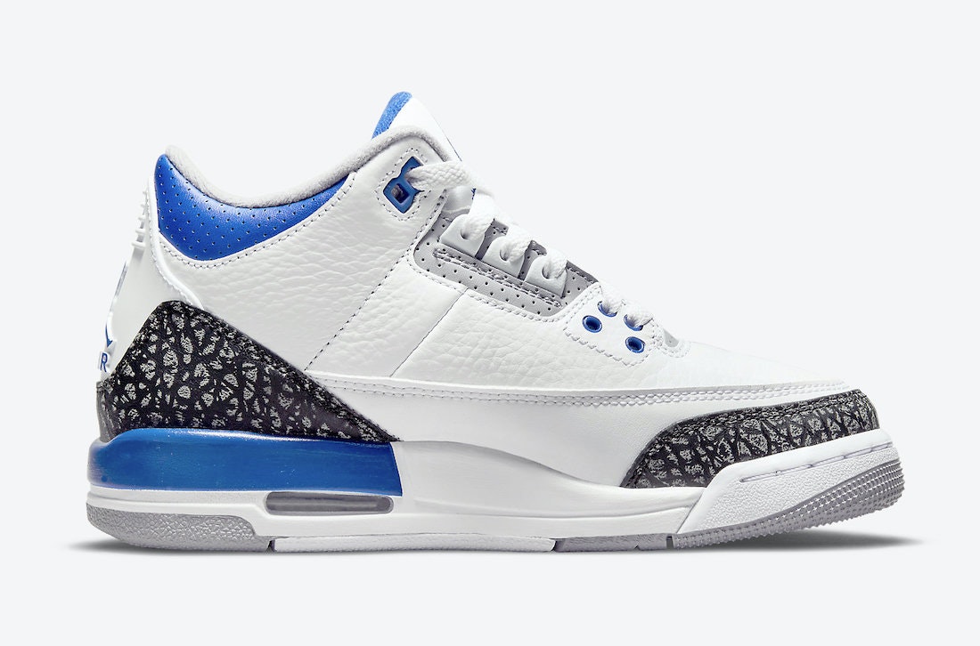 Air Jordan 3 “Racer Blue”