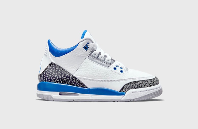 Air Jordan 3 “Racer Blue”