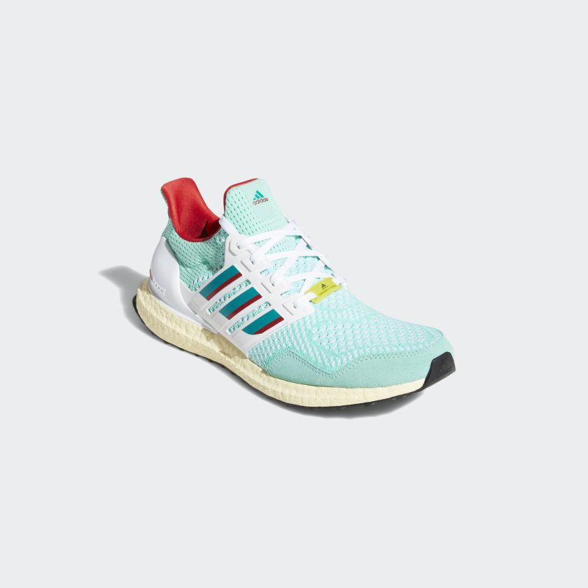 Baby adidas boost outlet