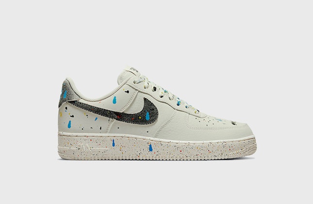 Nike Air Force 1 Low "Paint Splatter" (Light Bone)