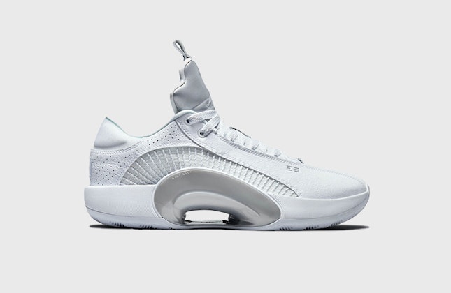 Air Jordan 35 Low "Metallic Silver" Air Jordan 35 Low "Metallic Silver"