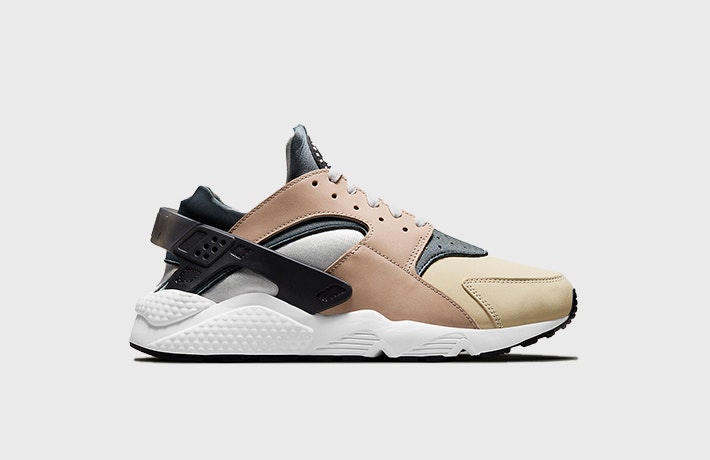 Nike Air Huarache “Escape”