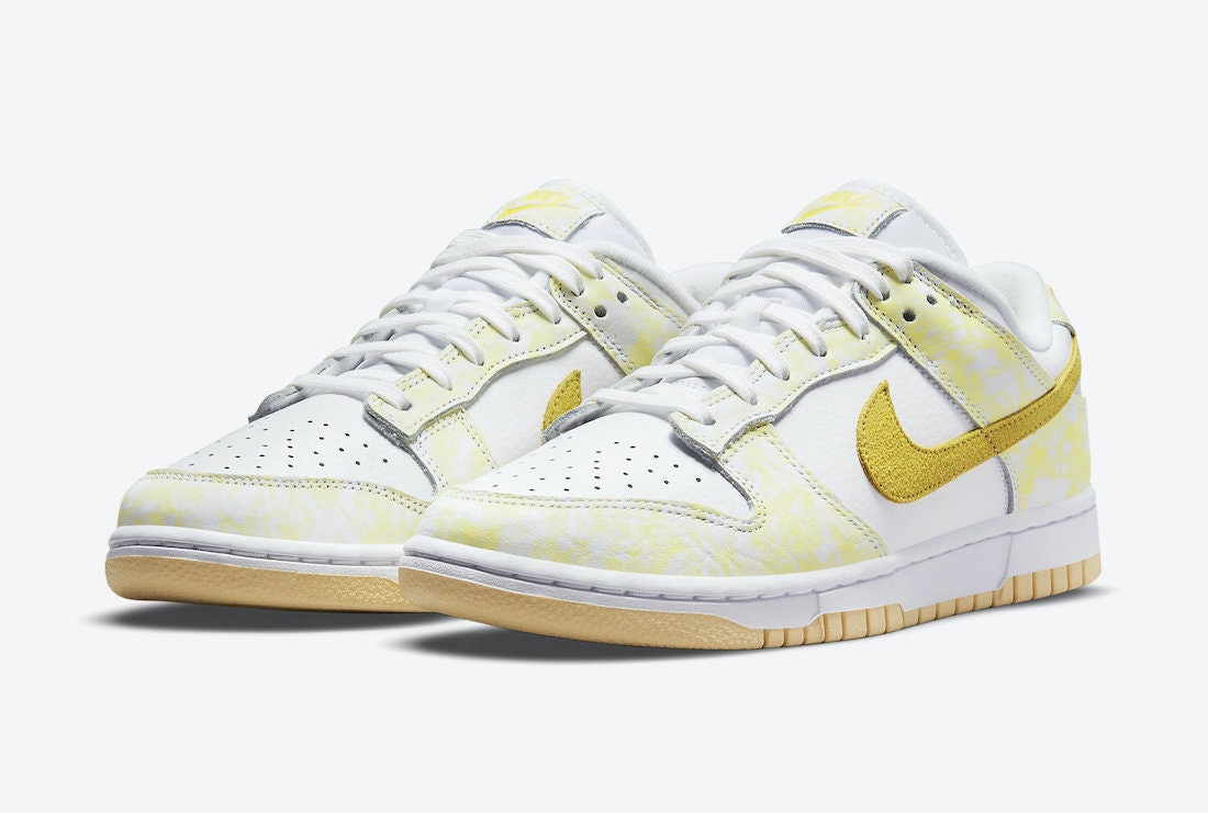 Nike Dunk Low “Yellow Strike”