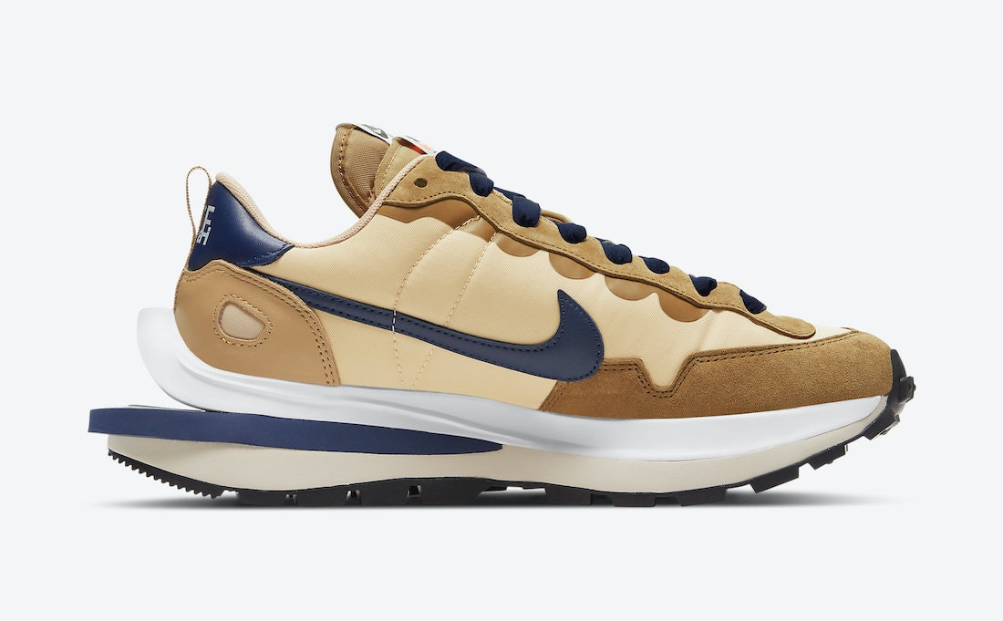 Sacai x Nike VaporWaffle "Sesame"