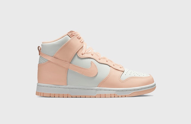 Nike Dunk High Wmns “Crimson Tint”
