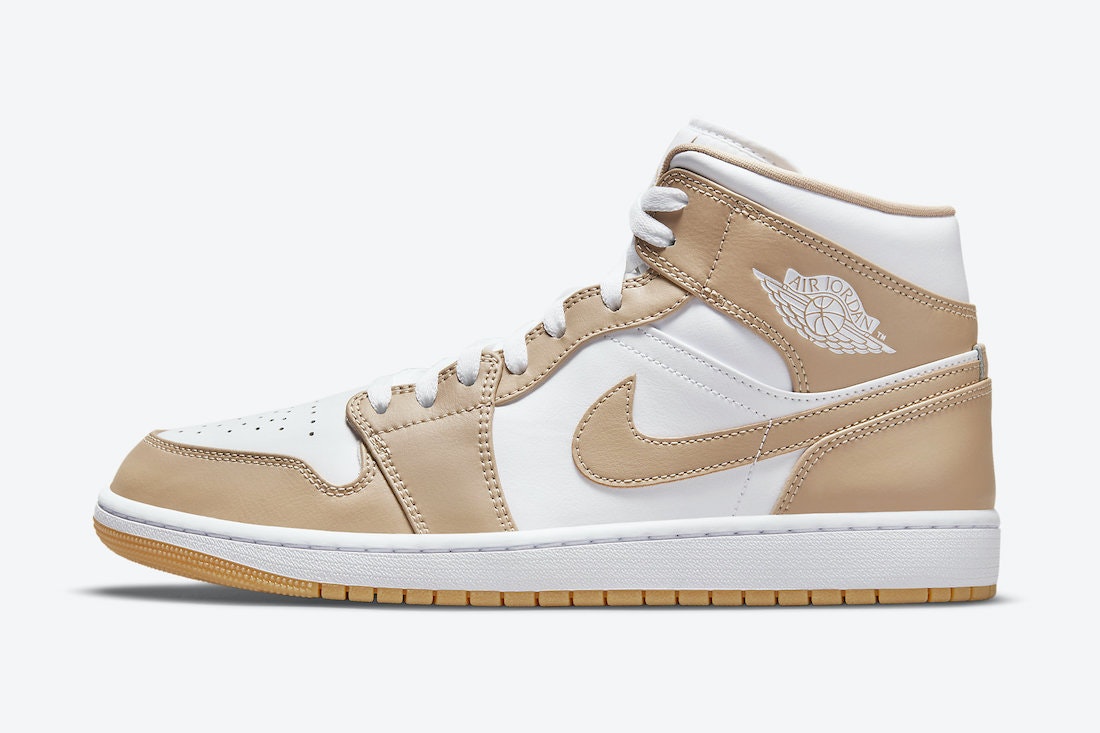 Air Jordan 1 Mid “Tan Gum”